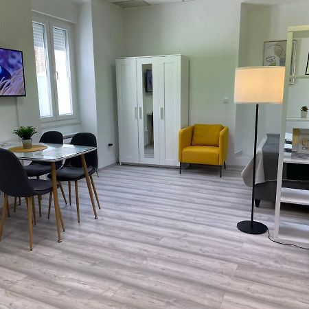 Apartment Studio Beauty In Centar Pula Exterior foto