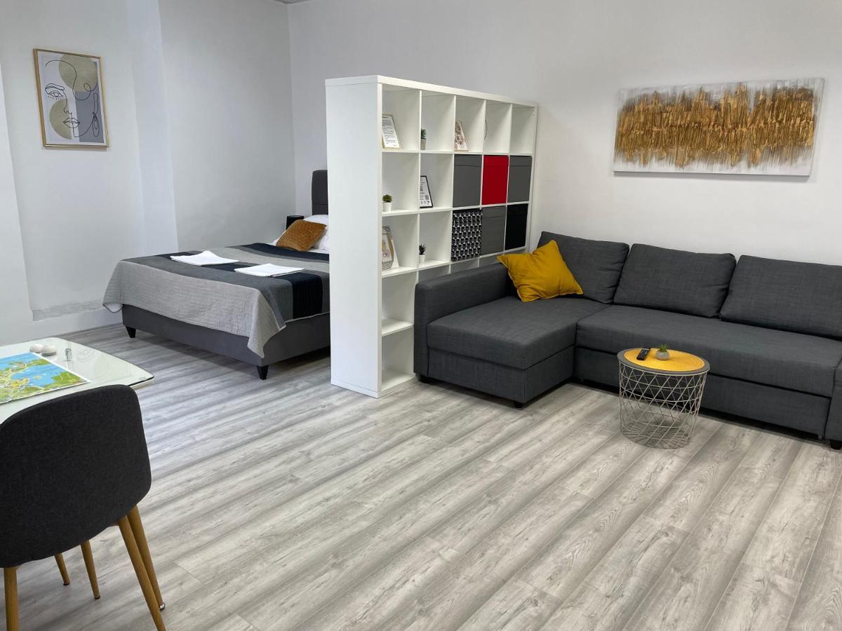 Apartment Studio Beauty In Centar Pula Exterior foto